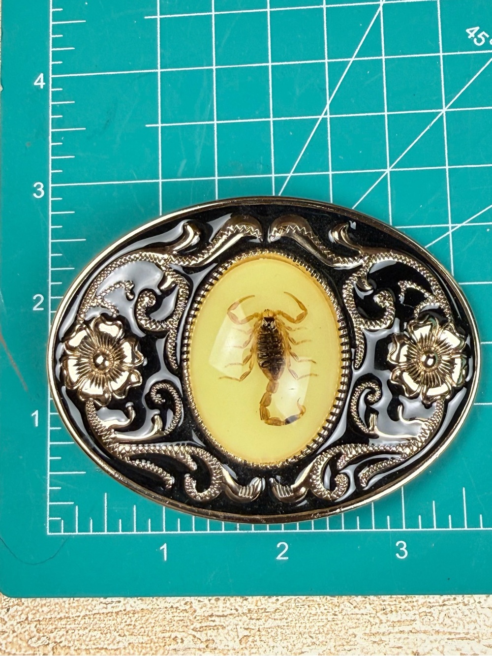 Scorpion Cameo Belt Buckle with Floral Scroll Design - Black & Yellow